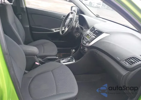 2013 Hyundai Accent Se z USA, uszkodzony, nr VIN KMHCU5AE3DU083068